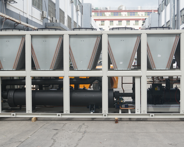 Air Cooled Central Chillers - 40 to 200 Ton
